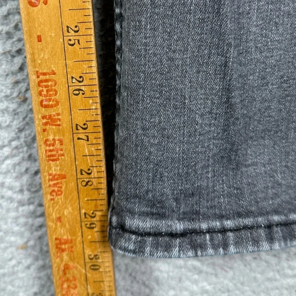 Levis 514 Jeans Mens 38X30 Grey Straight Fit Distressed 5 Pocket Stretch Denim